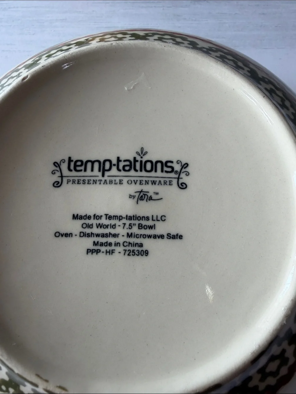 Temp-Tations Cream Bowl with Green and Red Rim Detailing and mug